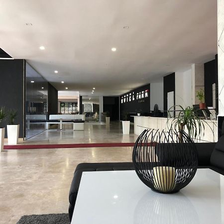 تْسْغيكفانِتْسا Hotel Park المظهر الخارجي الصورة